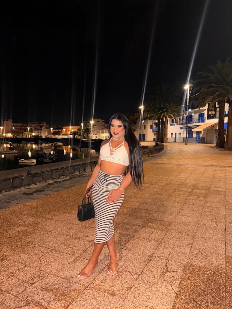 678450255: Travesti en Las Palmas