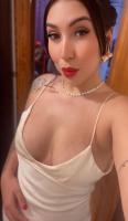 643172878: Chica busca chico en Barcelona