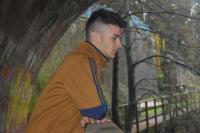 614738788: Chico busca chica en La Coruña
