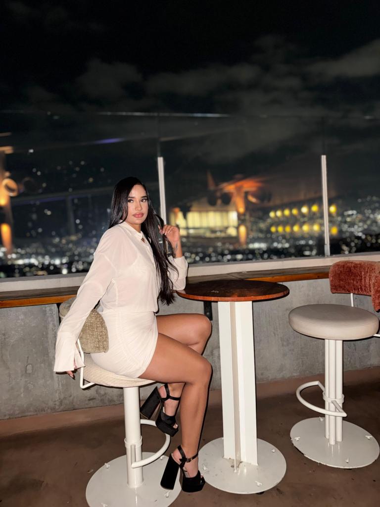 634363596: Chica busca chico en Menorca
