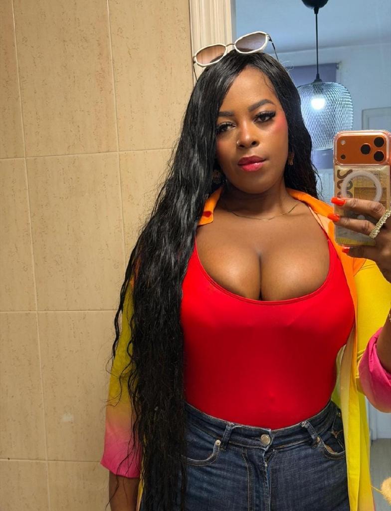 607144890: Chica busca chico en Tenerife