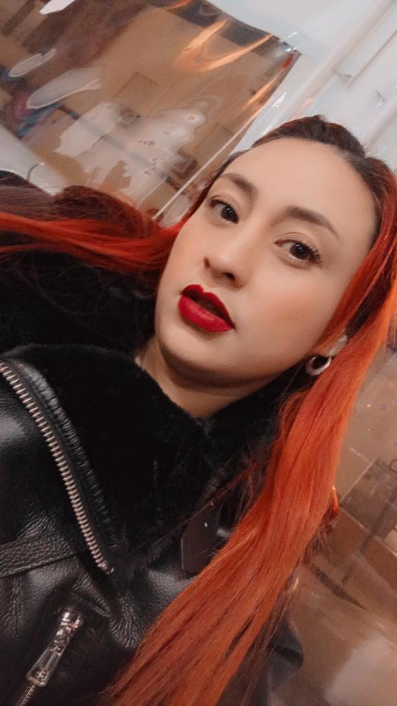 Chica busca chico en Huelva: 