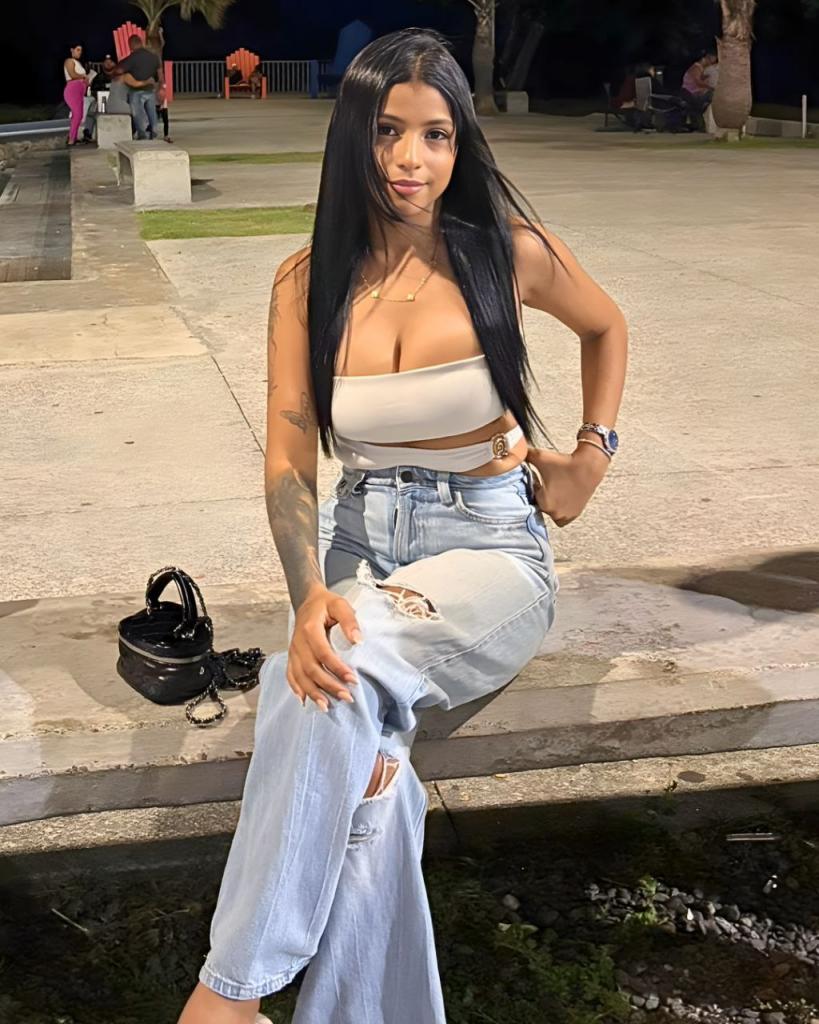 631164996: Chica busca chico en Mallorca