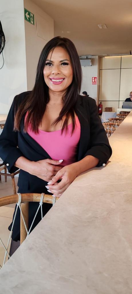 604212885: Transexual en Valencia