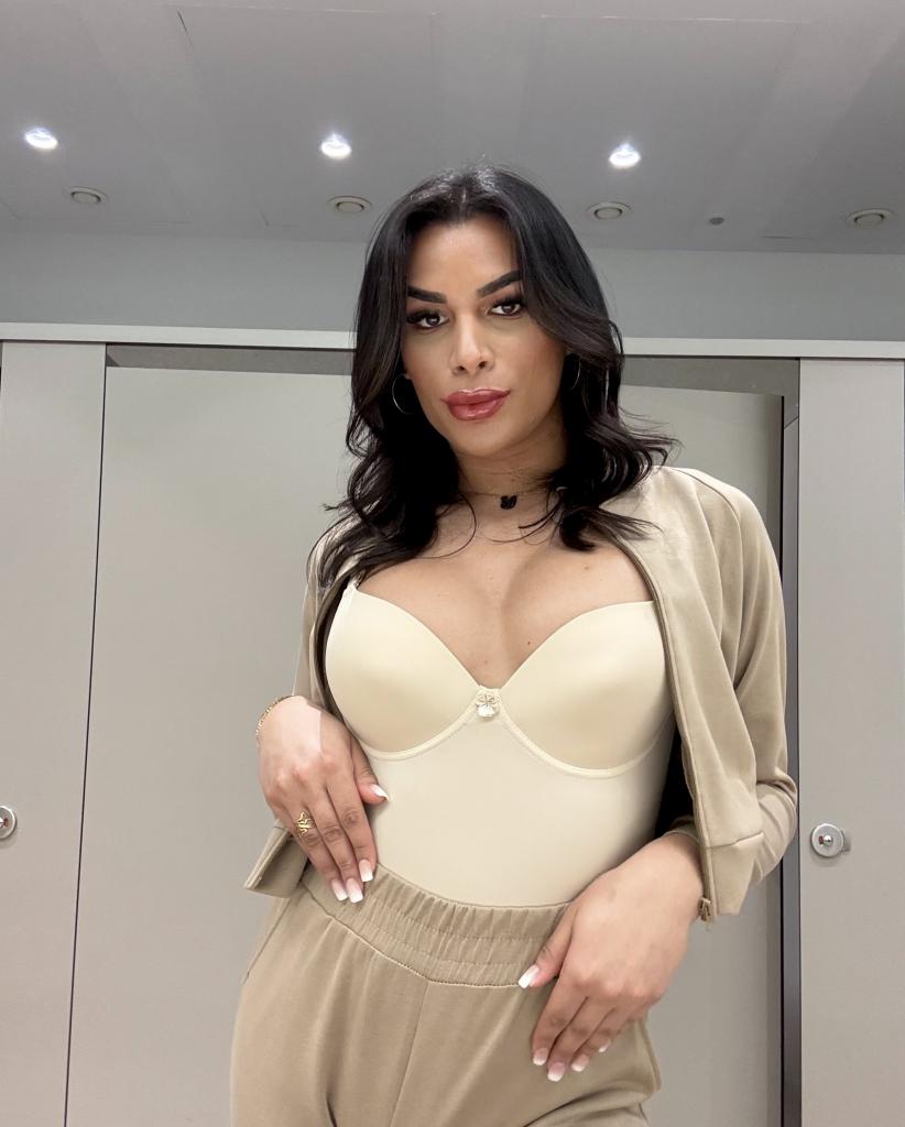 711258577: Travesti en Sevilla