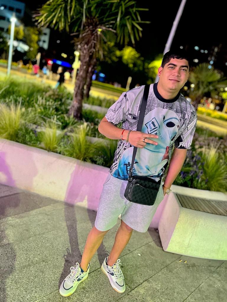 604110863: Chico busca chica en Navarra