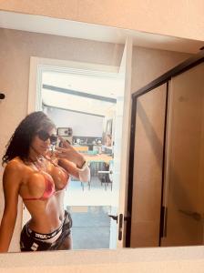 637011176: Chica busca chico en Mallorca