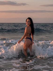 613800625: Chica busca chico en Zaragoza