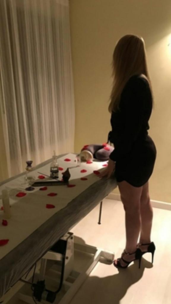 Chica busca chico en Mallorca: 