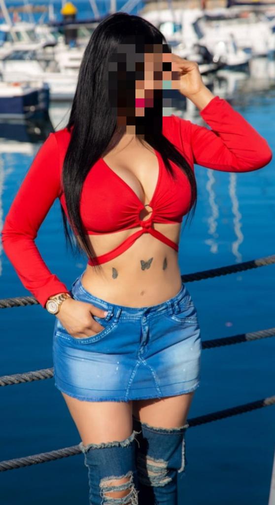 Chica busca chico en Cádiz: 