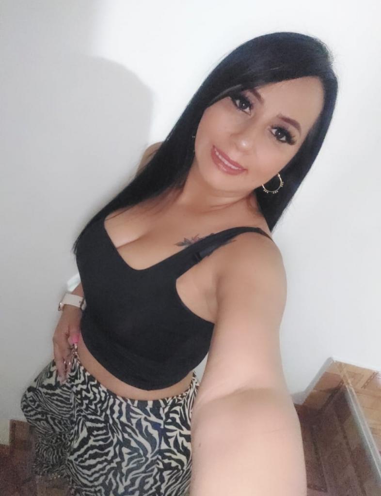 632880893: Chica busca chico en Valencia