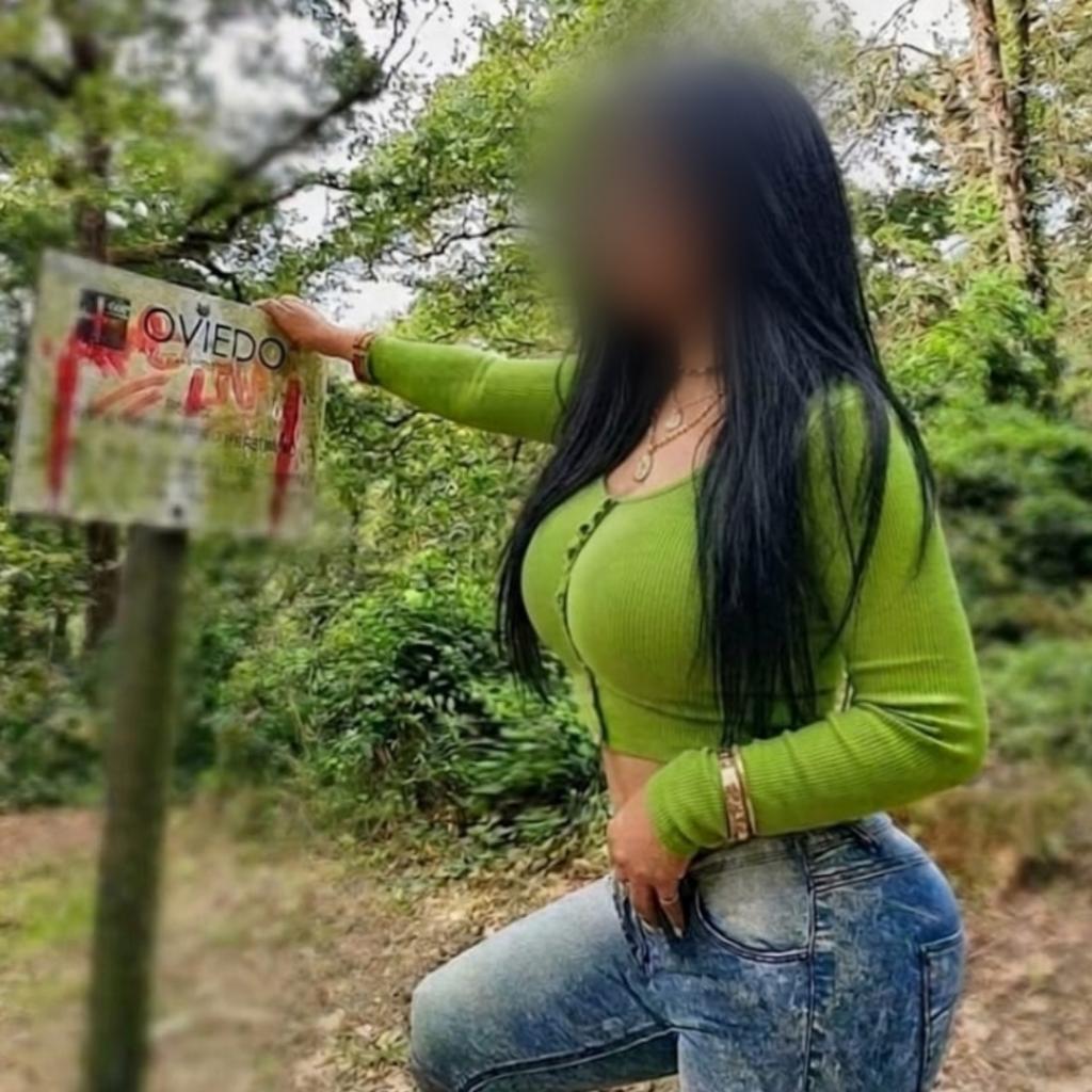 612204068: Chica busca chico en Asturias