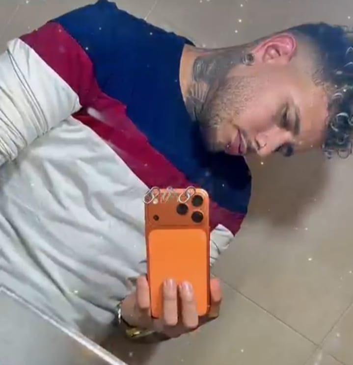 643996289: Chica busca chico en Málaga