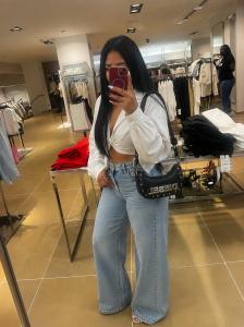 745053161: Chica busca chico en Murcia