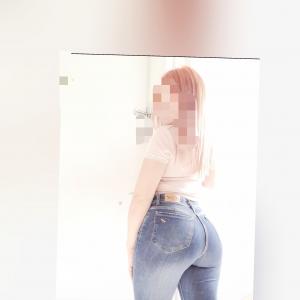 624798945: Chica busca chico en Almería