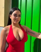 627463181: Chica busca chico en Sevilla