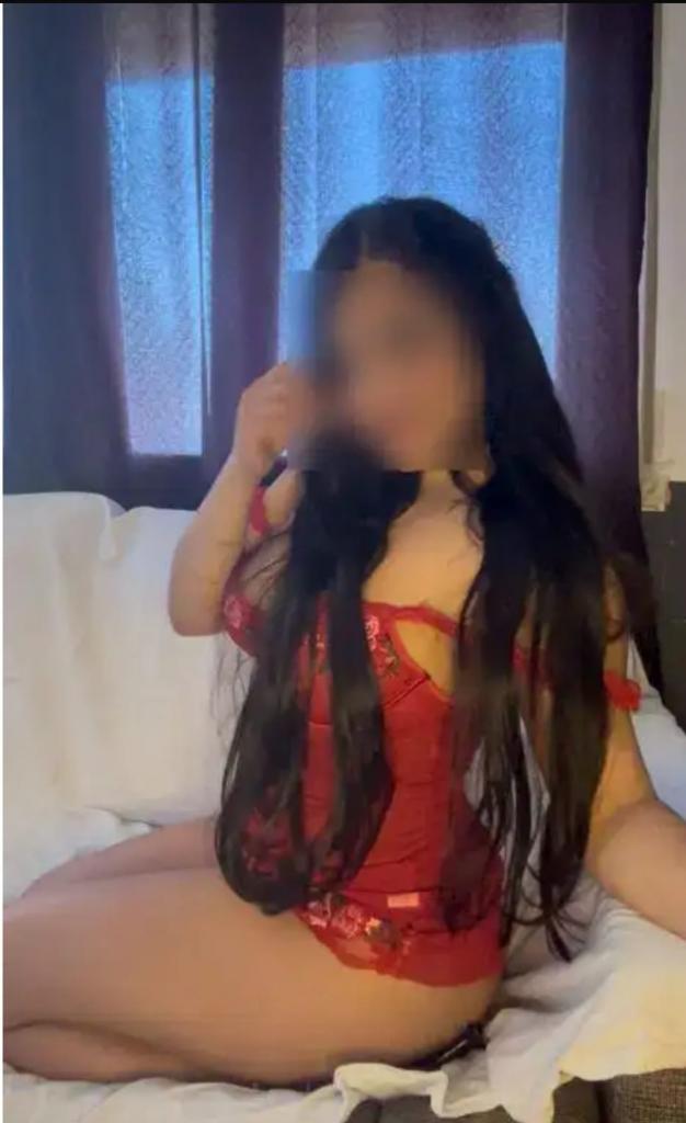 Chica busca chico en Lugo: 