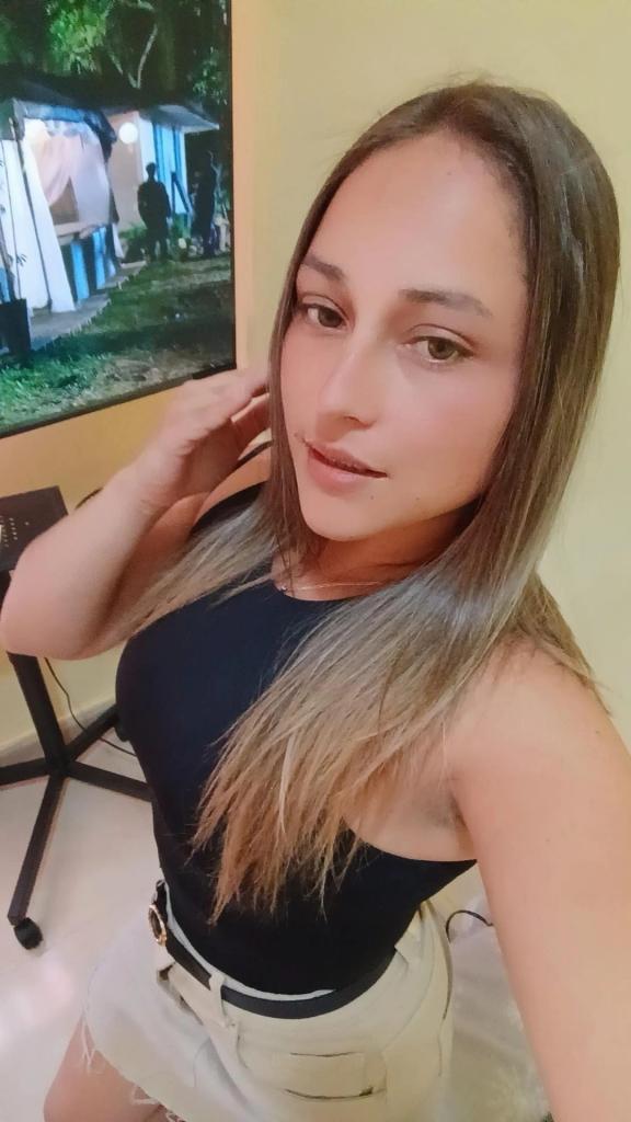 641789007: Chica busca chico en Murcia
