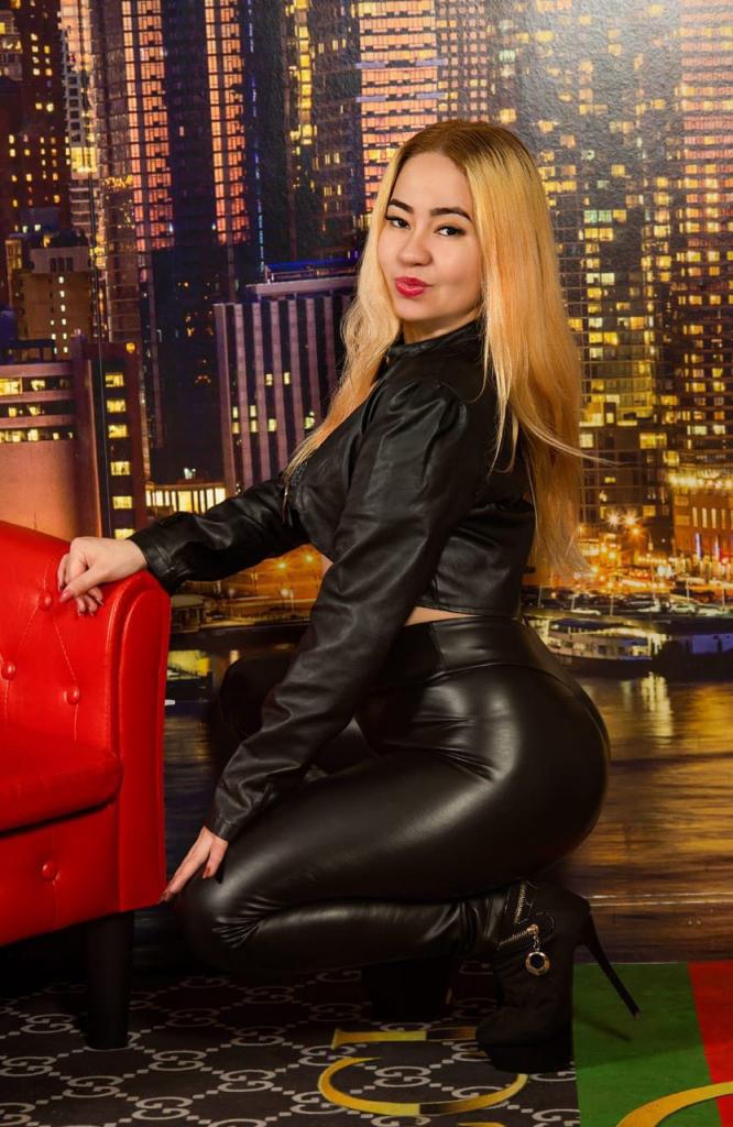 Chica busca chico en Alicante: 
