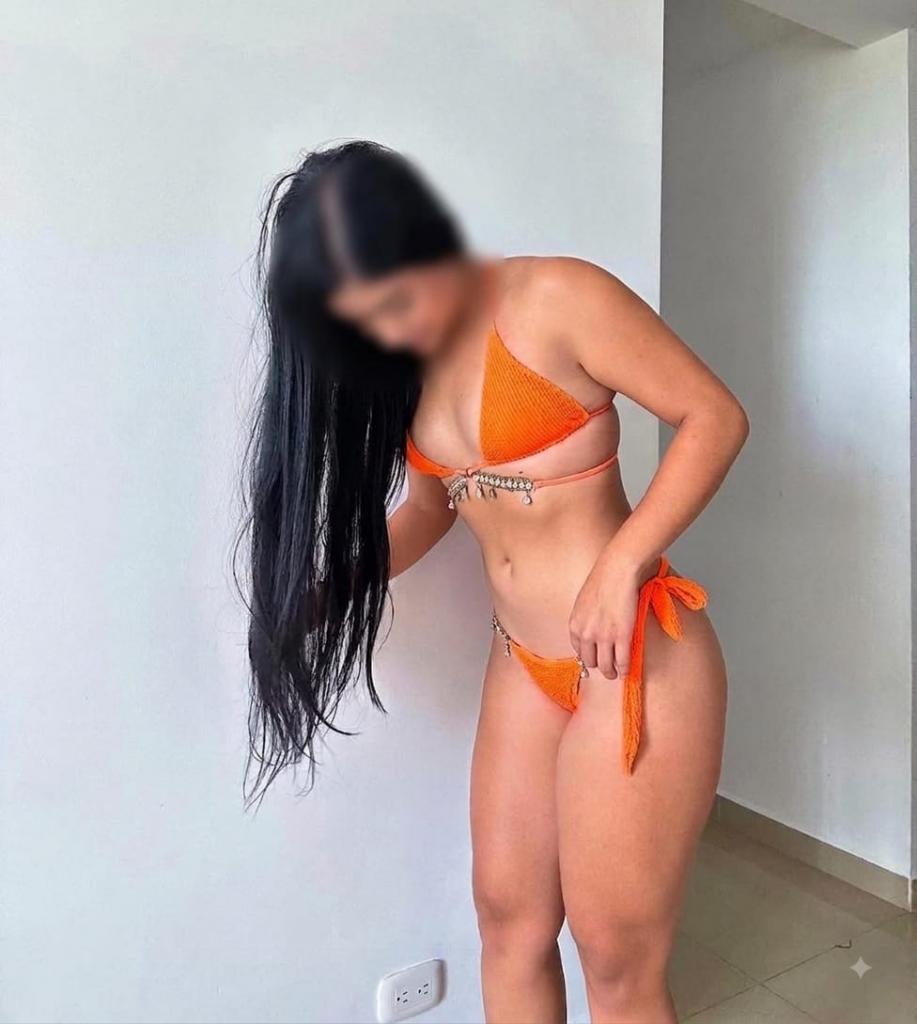 745078686: Chica busca chico en Zaragoza
