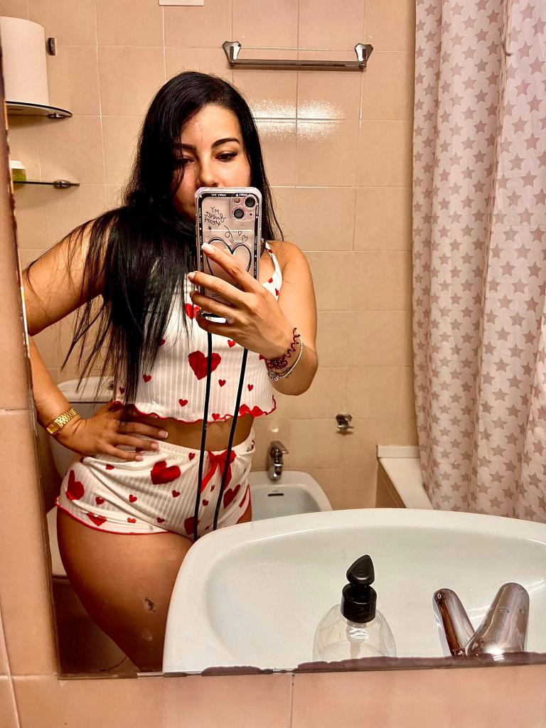 684620715: Chica busca chico en Asturias