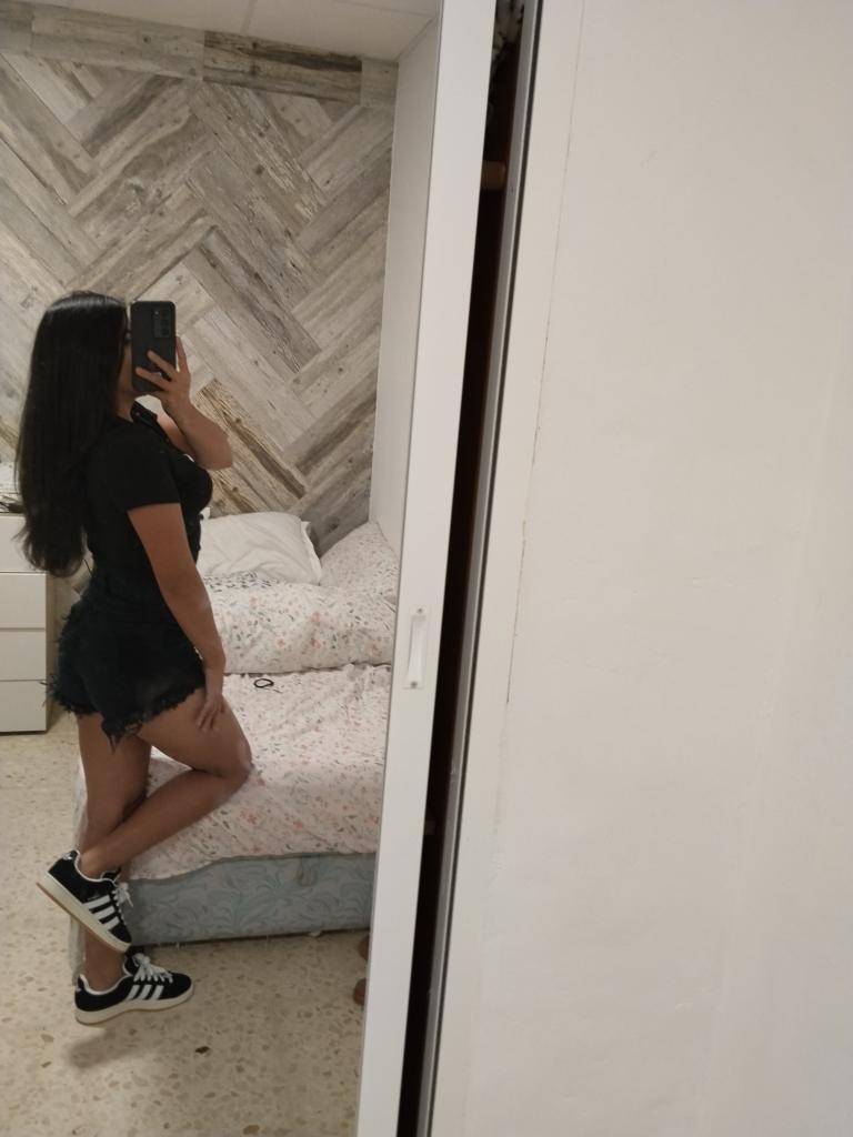 Chica busca chico en Ceuta: 