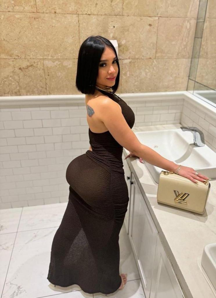 623729530: Chica busca chico en Madrid