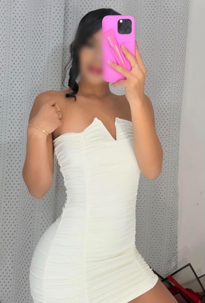 742024792: Chica busca chico en Navarra