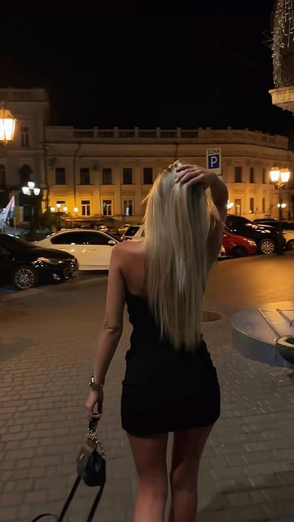 Chica busca chico en Sevilla: 