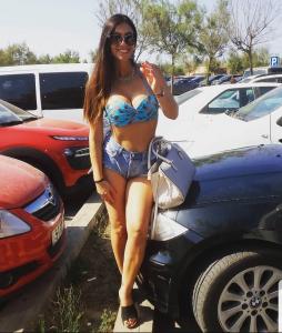 613563917: Chica busca chico en Alicante
