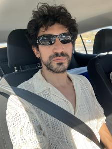 617913073: Chico busca chica en Madrid