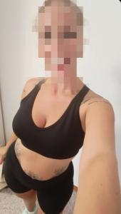 745001043: Chica busca chico en Cádiz