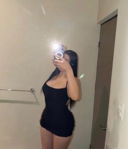 664346983: Chica busca chico en Málaga