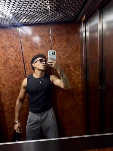 614704572: Chico busca chica en Alicante