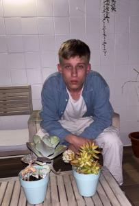 611066505: Chico busca chica en Alicante