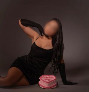 614413937: Chica busca chico en Castellón