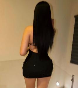 664346983: Chica busca chico en Málaga