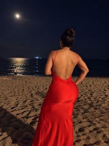 664263735: Chica busca chico en Madrid