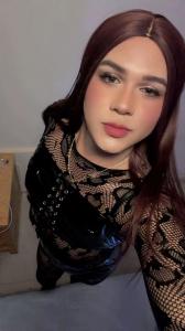677750533: Transexual en Málaga