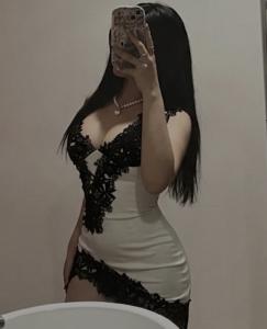 672995490: Chica busca chico en Madrid