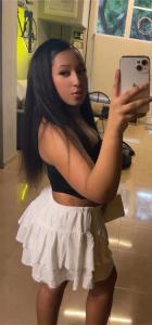 672903974: Chica busca chico en Gerona