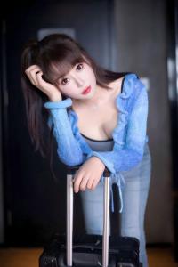 688140386: Chica busca chico en Valencia