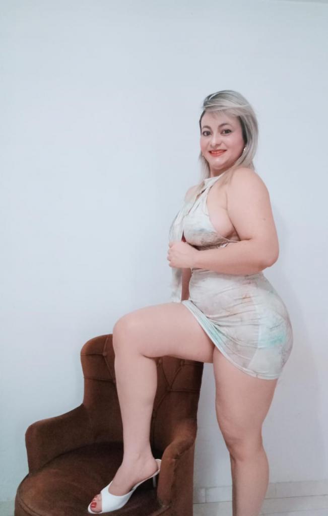 Chica busca chico en Teruel: 