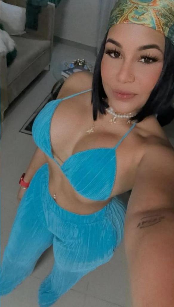 623729530: Chica busca chico en Madrid