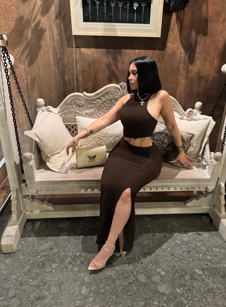 623729530: Chica busca chico en Madrid