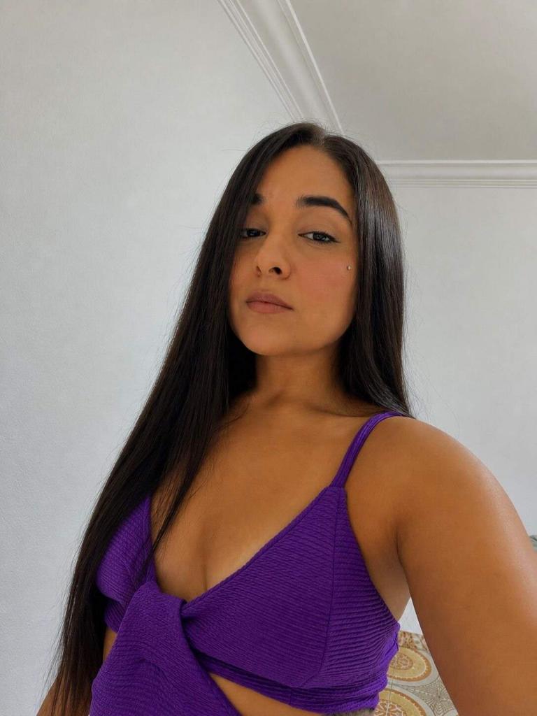 614910022: Chica busca chico en Barcelona