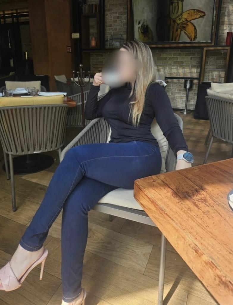 611281454: Chica busca chico en Cáceres