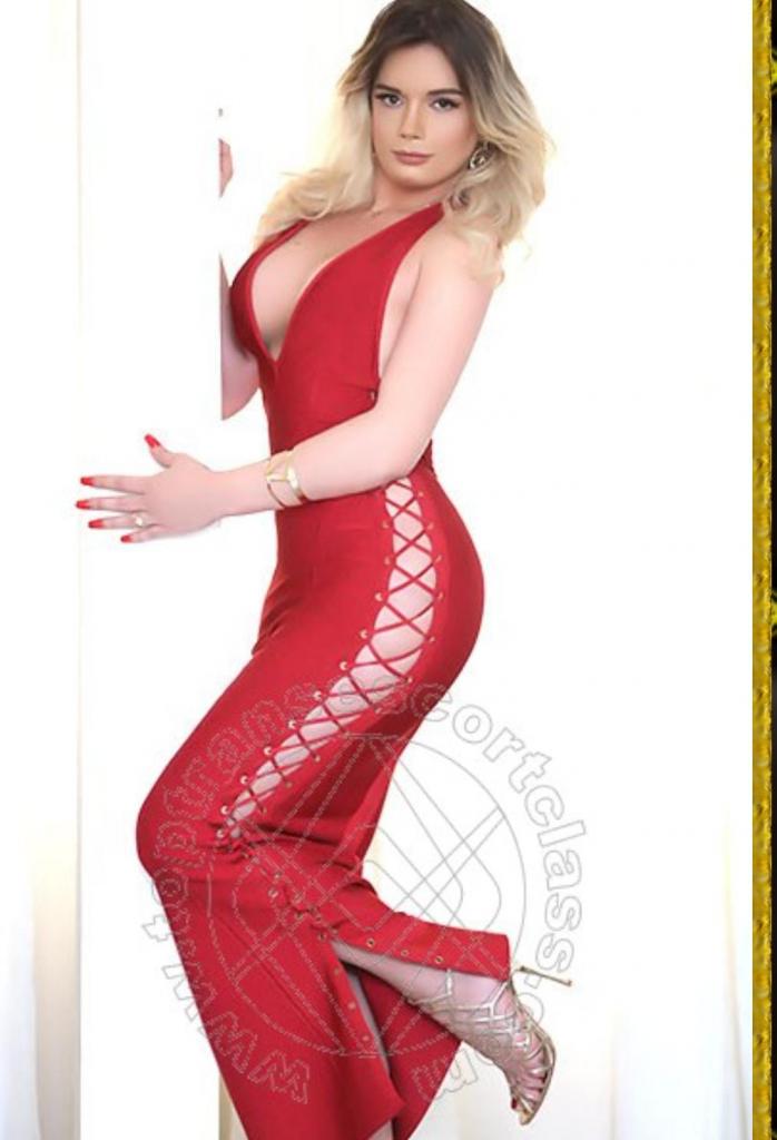 745094142: Travesti en Sevilla