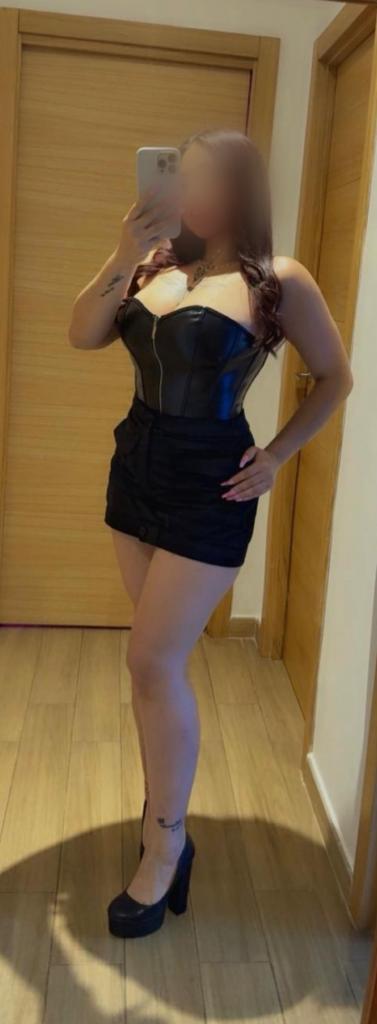 Chica busca chico en Granada: 