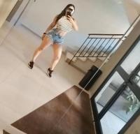 654921480: Chica busca chico en Madrid